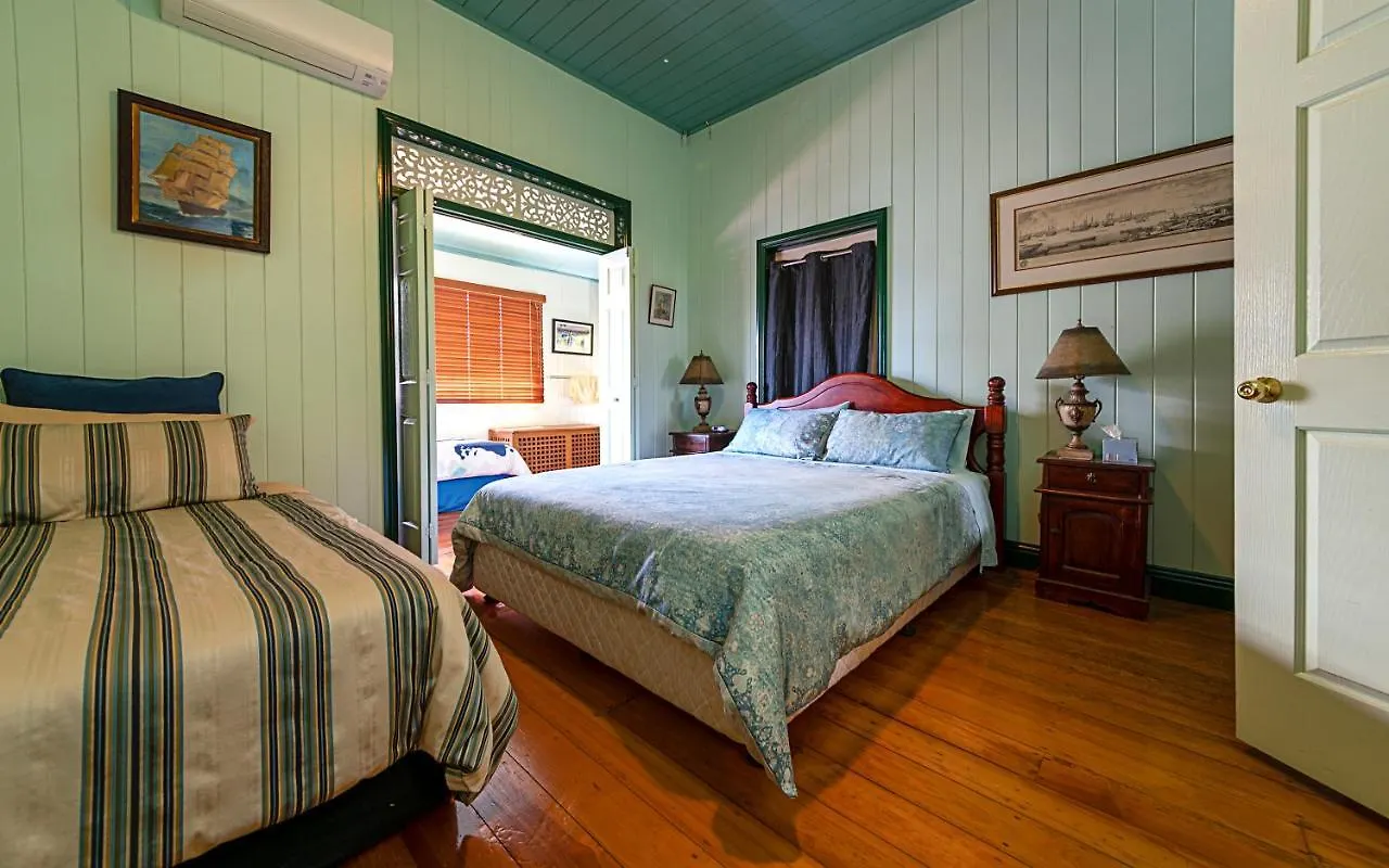 Pitstop Lodge Guesthouse B&B Warwick