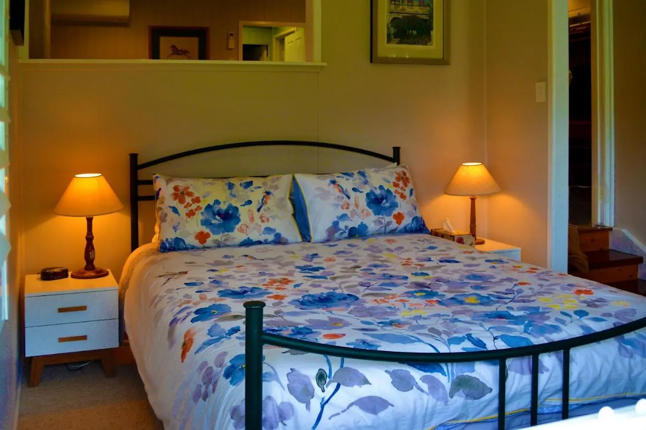 Pitstop Lodge Guesthouse B&B Warwick Australia